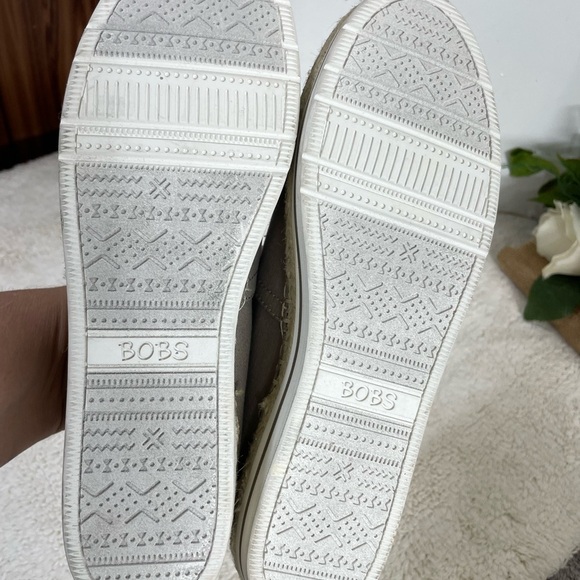 Bobs Skechers shoes size 8.5 - Picture 5 of 6